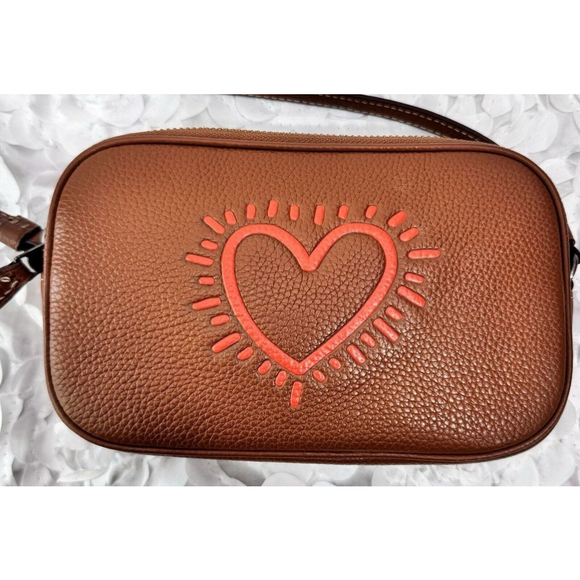 Coach X Keith Haring Collaboration Graffiti Heart Cognac Brown Crossbody F13687 - Picture 6 of 16